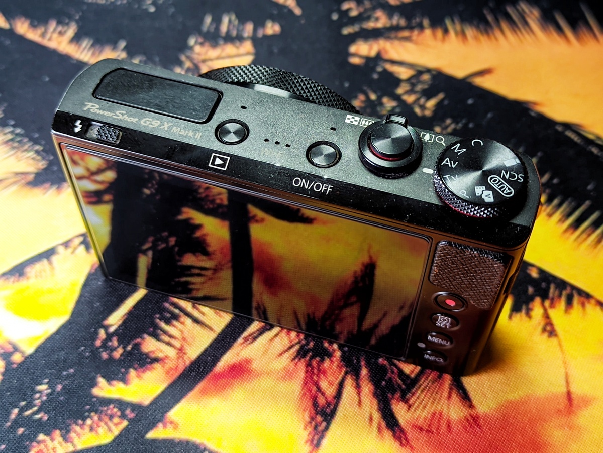 Canon PowerShot G9X Mark II