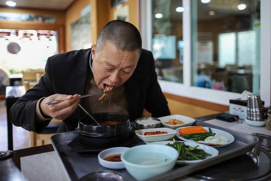 Суп из собачьего мяса в Корее считают полезным, особенно для мужчин