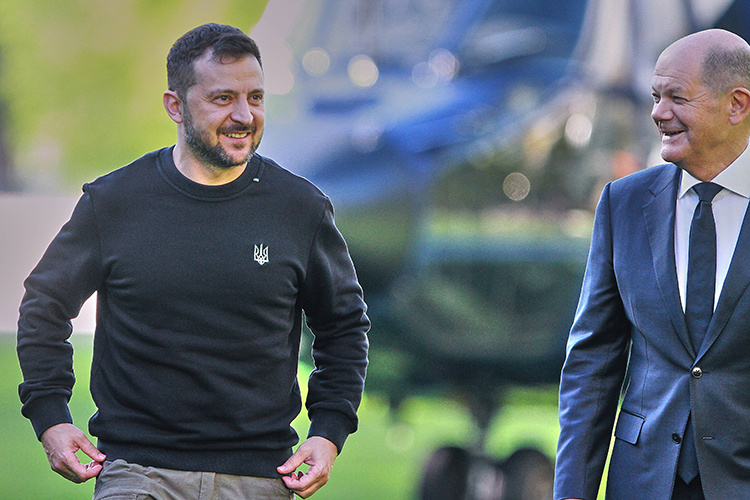    «Разрыв между Зеленским и, предположим, Залужным настолько огромный, что очень трудно сфальсифицировать выборы. К тому же европейцы, я думаю, тоже устали от Зеленского».   
Фото: © IMAGO/dts Nachrichtenagentur / www.imago-images.de / www.globallookpress.com