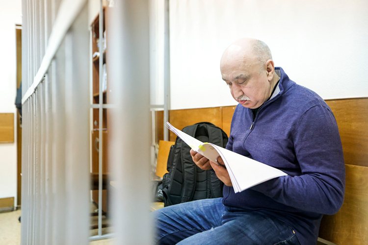    Ирина Еременко знает, что брат давал показания против Гафурова, об этом тот сообщал ей в письмах Фото: «БИЗНЕС Online»