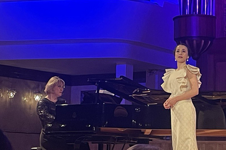    «По поводу театра все просто: пригласят — выступлю, не пригласят — не выступлю, ничего личного».   
Фото: «БИЗНЕС Online»