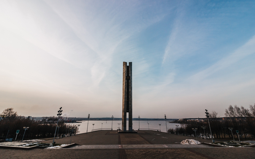    Площадку у монумента «Навеки с Россией» отремонтируют в Ижевске