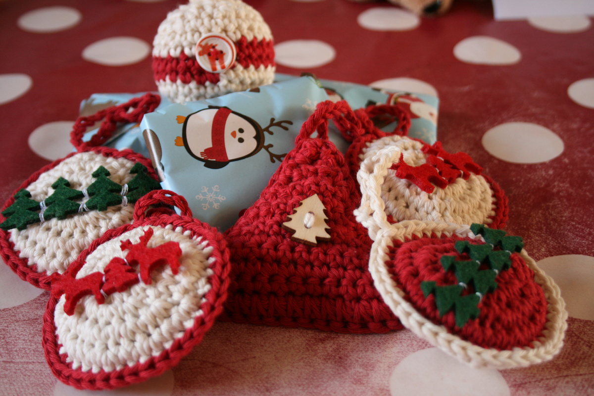    Подарки из пряжи: 10 идей для Нового года