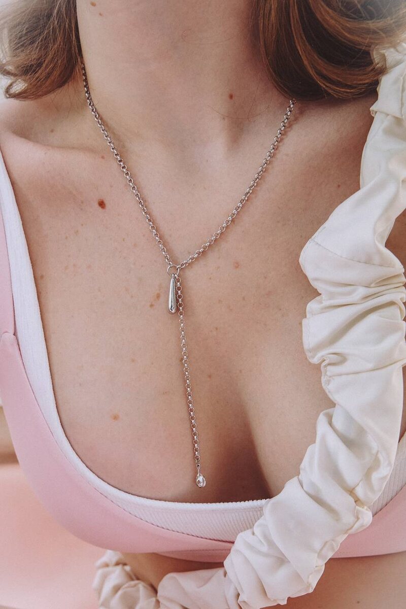 Серебряное колье-галстук "Drop" с горным хрусталем