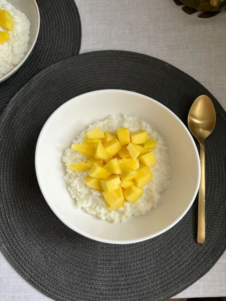 Невероятно вкусная и полезная каша на завтрак, которая задаст прекрасное начало для вашего продуктивного дня.