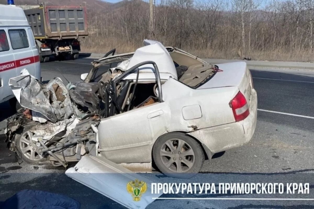    Смертельное ДТП в Приморье: водитель без прав погиб, выехав на встречку