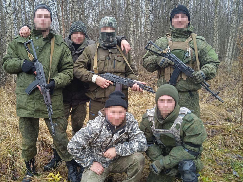 Обстрелянный боец как пишется