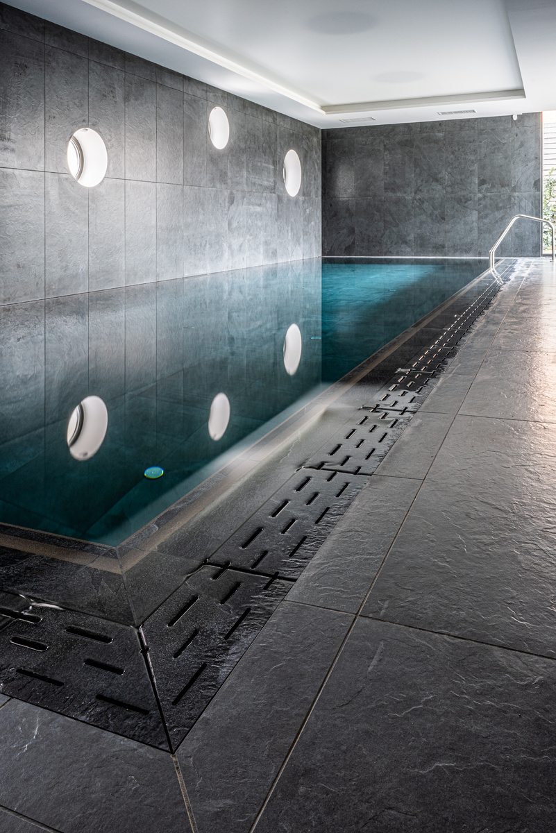 Бассейн из керамогранита 10 мм и 20 мм, Аквасолар, строительство бассейна, Краснодарский край 