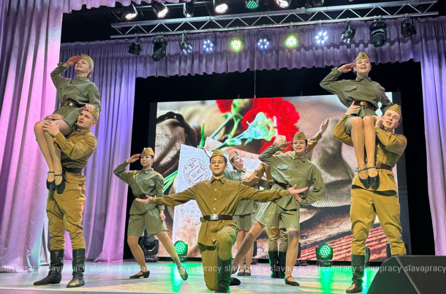     В Копыльском РЦК прошло мероприятие ко Дню защитников Отечества и Вооруженных сил Республики Беларусь