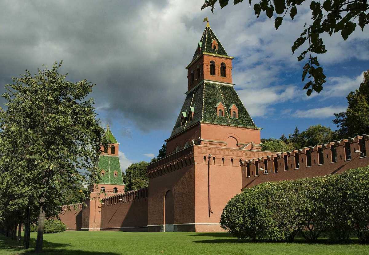 Тайницкая башня