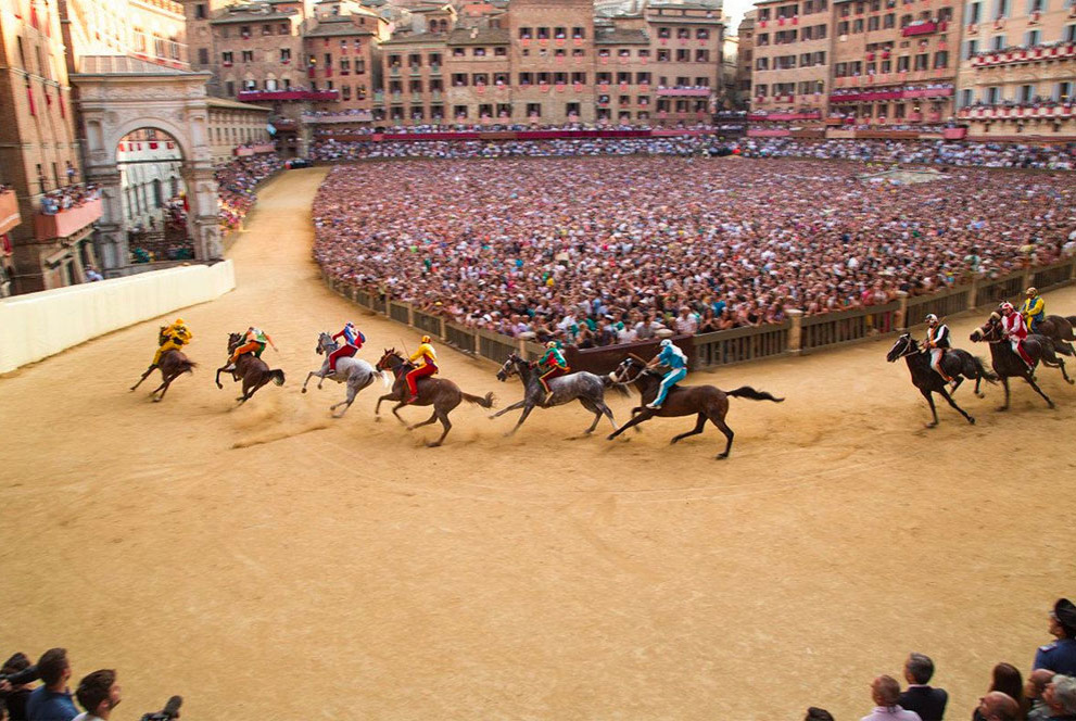 Скачки Палио Сиена
