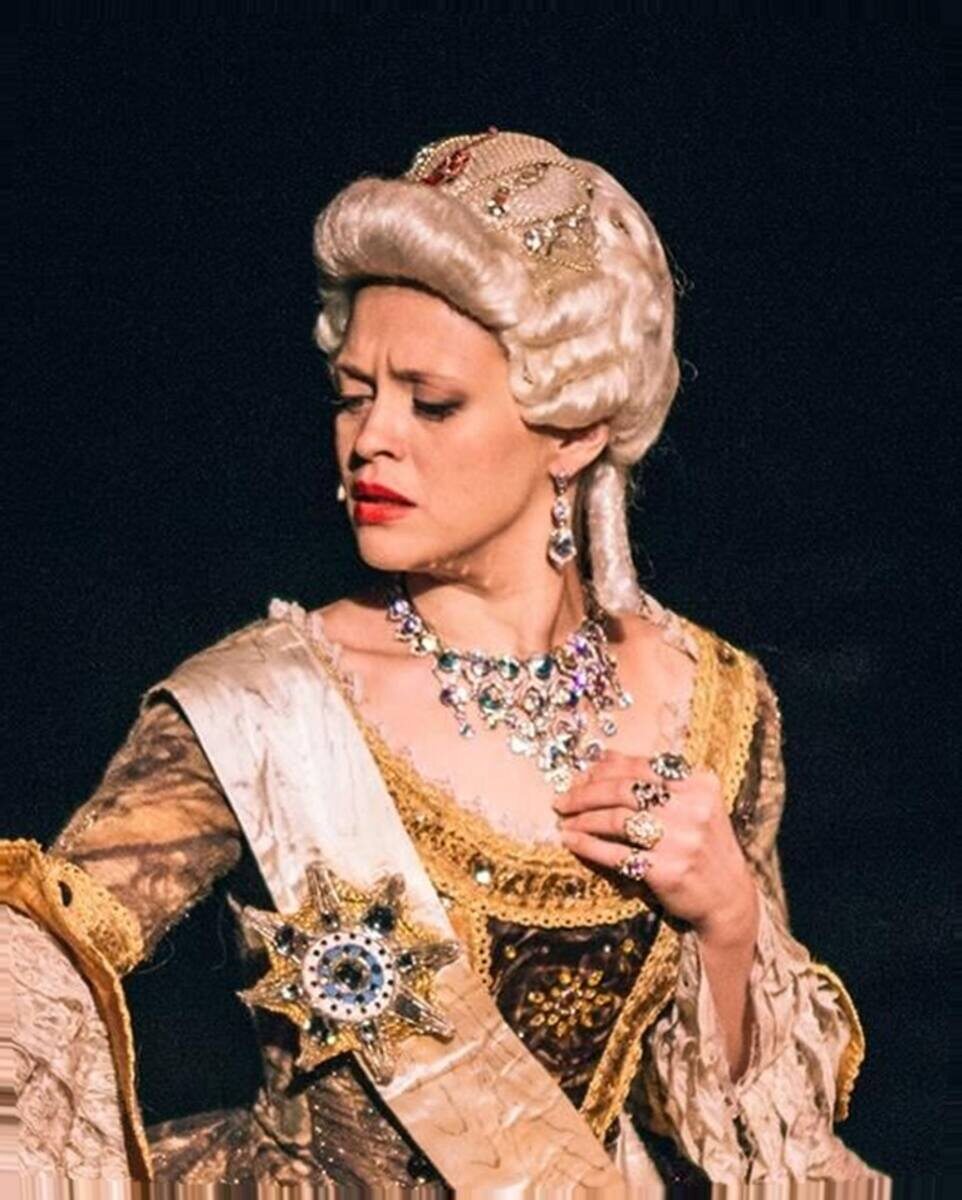    Фото: Оперетта «Екатерина Великая»