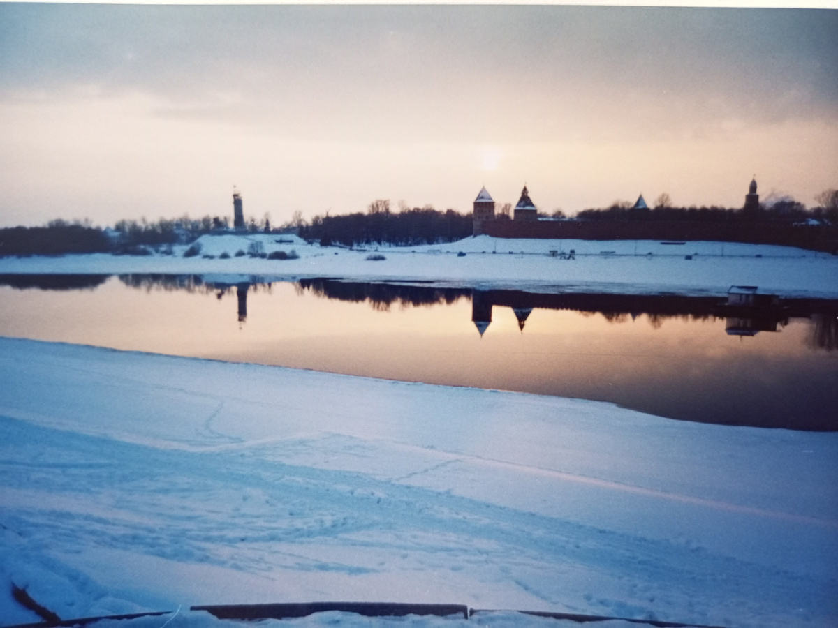 Кремль на реке Волхов