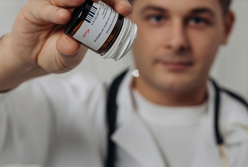 Аспирин (Кардиомагнил, тромбоАсс, АспиринКардио и др). Важно: зачем на самом деле его нужно принимать!