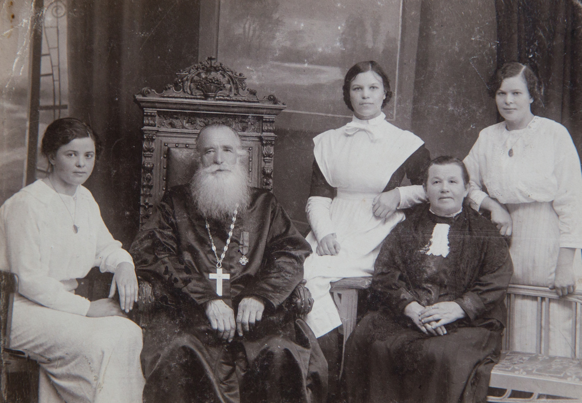 Фото из общедоступных источников, блог-платформы "Живой Журнал": https://chronograph.livejournal.com/290437.html