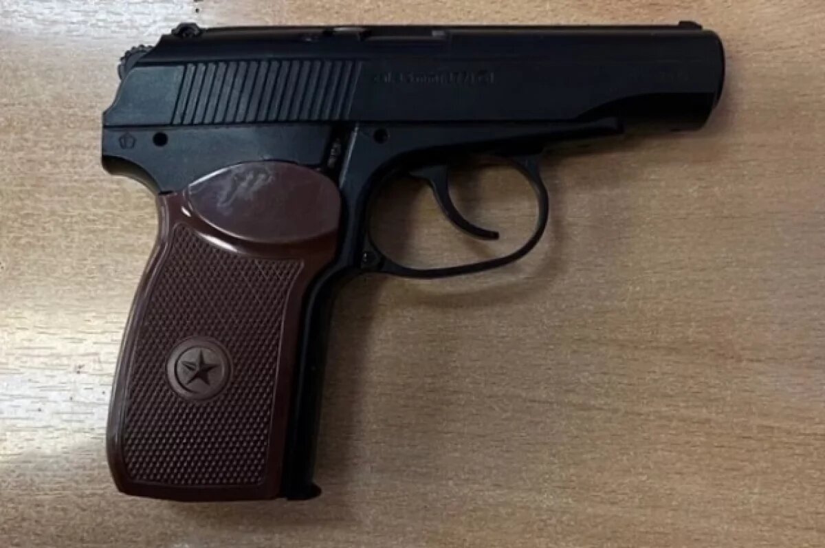    В Екатеринбурге отправили в колонию иностранца, напавшего на студента УрФУ