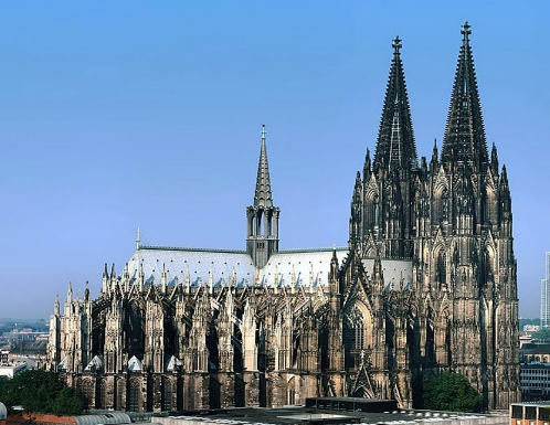 Три башни Кёльнского собора. Источник: сайт Википедия