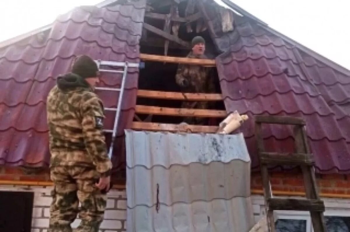    Последствия атаки беспилотника устраняют в Белгородском районе.