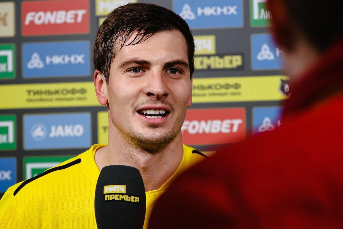 Дмитрий Тихий, футболист российской Премьер-лиги