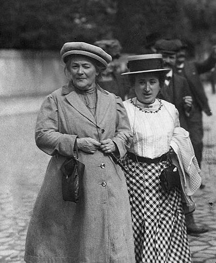 II Международная социалистическая женская конференция в рамках XVIII конгресса Второго Интернационала. 