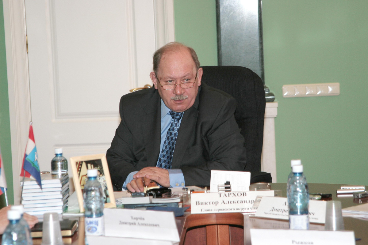 Виктор Тархов