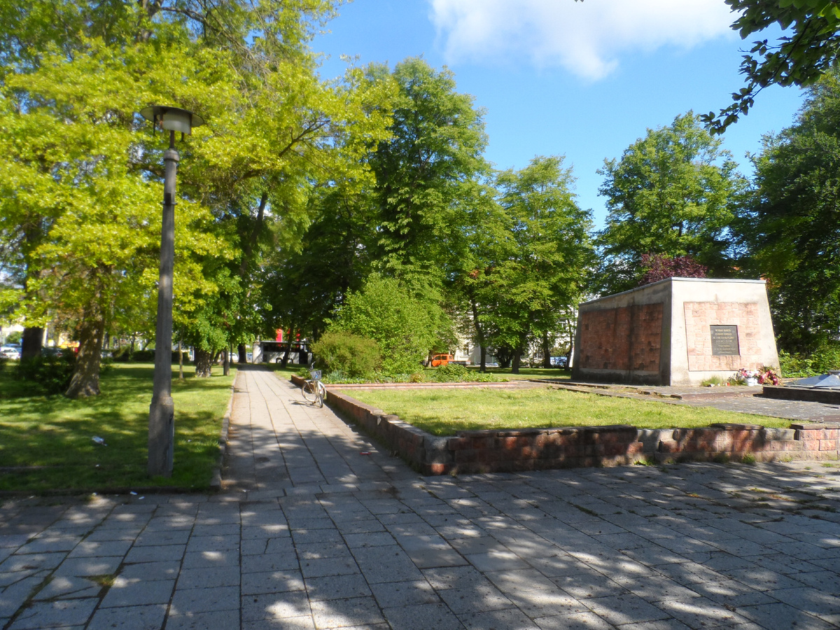 Привокзальная площадь Гриммы...