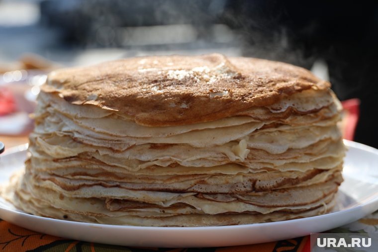    Блины занимают важное место среди масленичных традиций