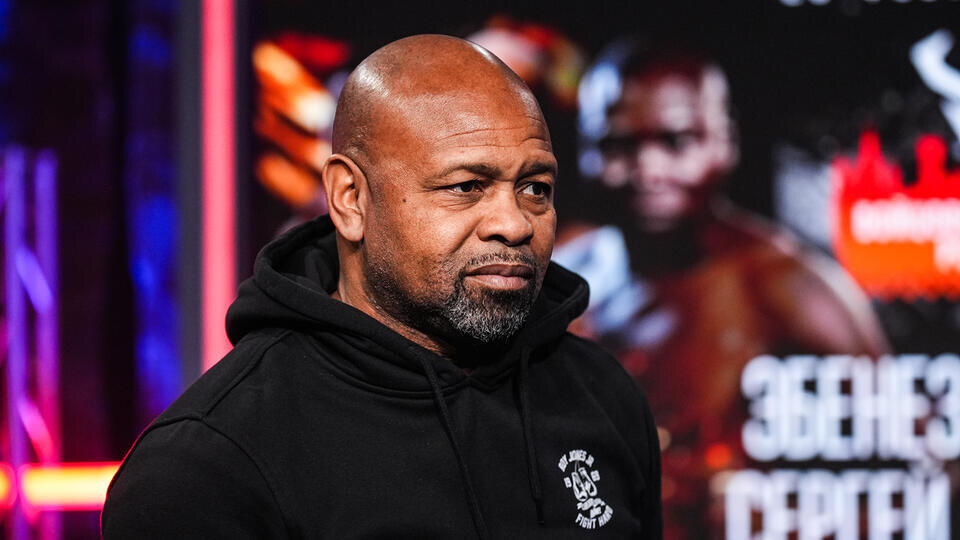     Рой Джонс отметил силовой стиль ведения боя у российских боксеров ИЗВЕСТИЯ/Сергей Лантюхов