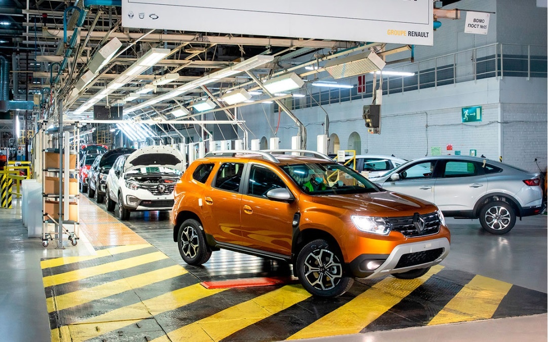 Конвейер московского завода "Рено Россия". Фото Renault Group
