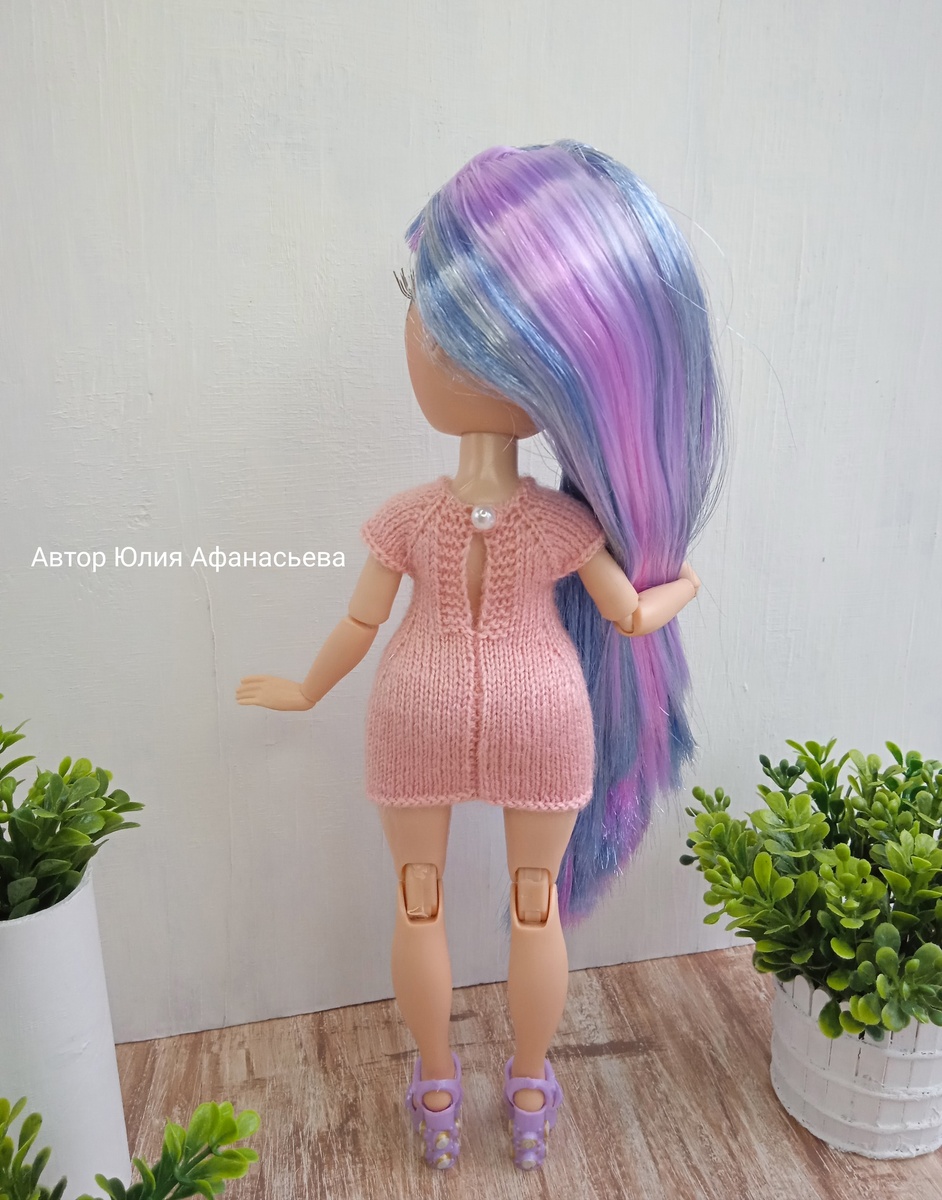 Платье "Базовое". Вид сзади