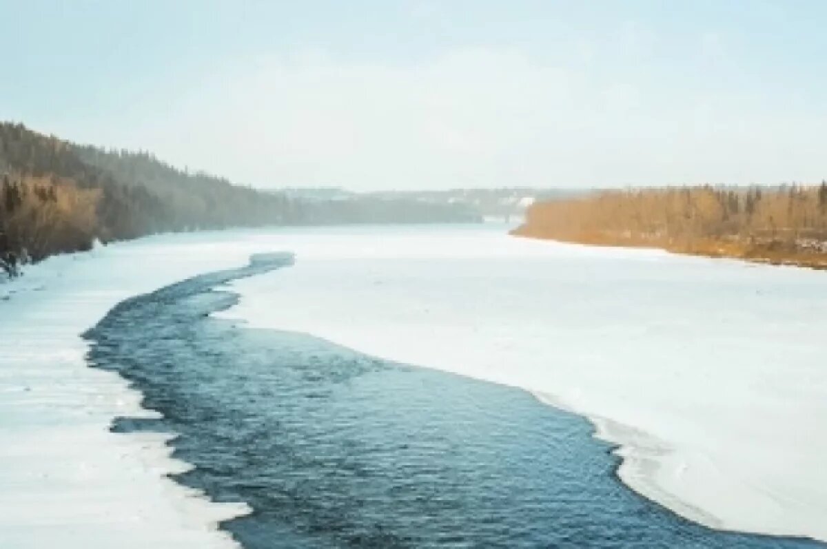    На Кубани начали проверку после того, как папа с дочкой провалились под лед