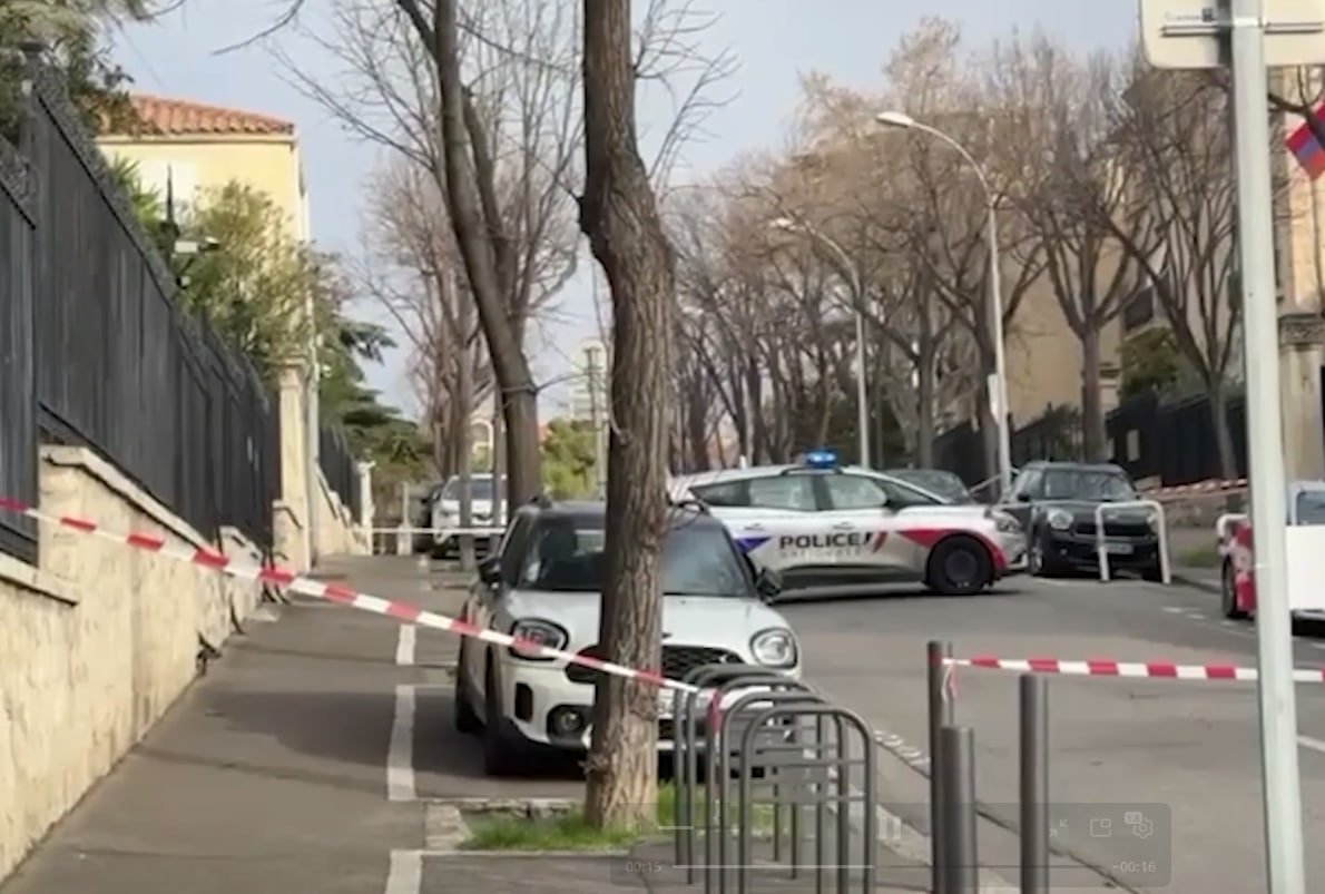     / Источник: Кадр из видео