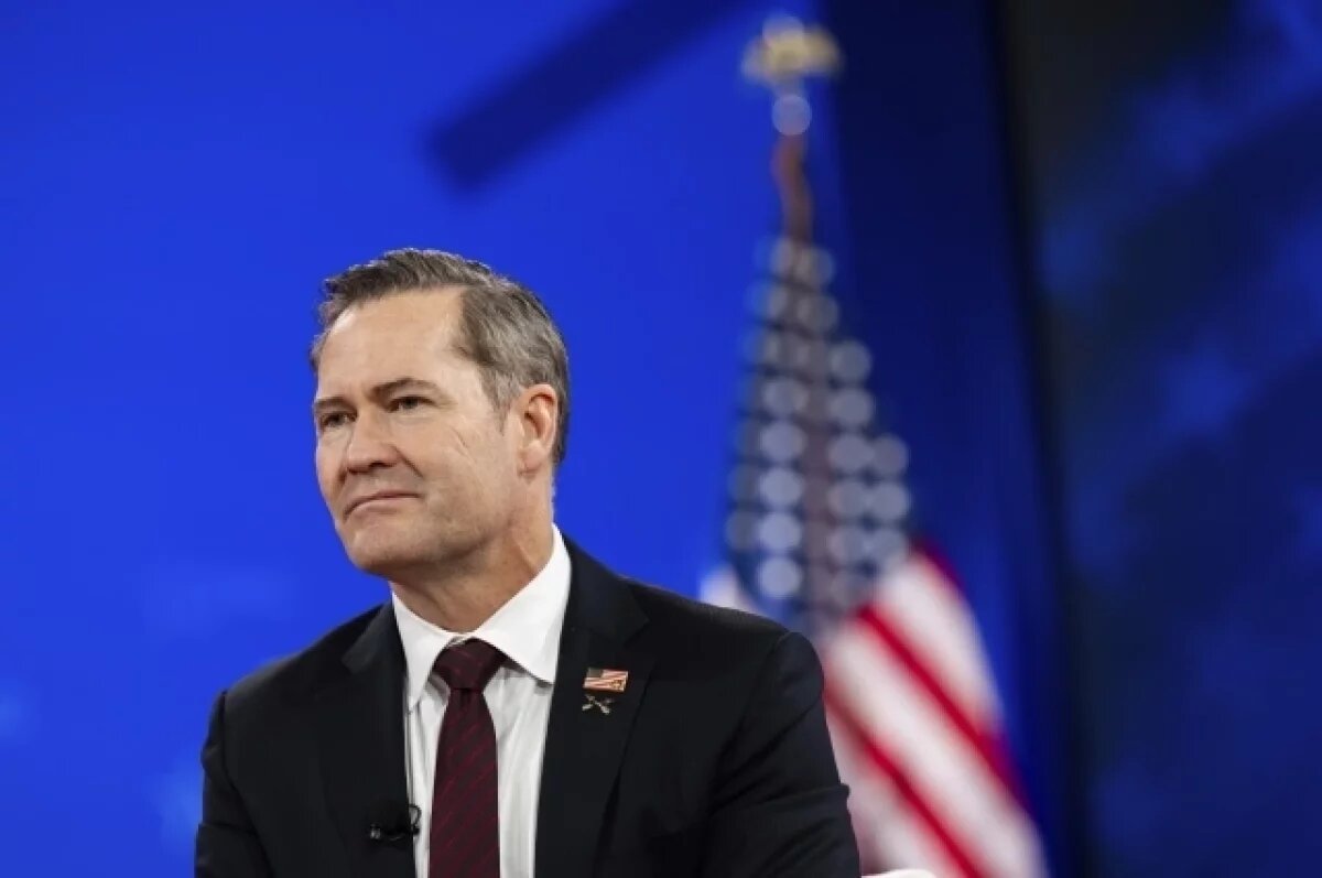    Уолтц: обсуждений возможного вступления Украины в НАТО не идет