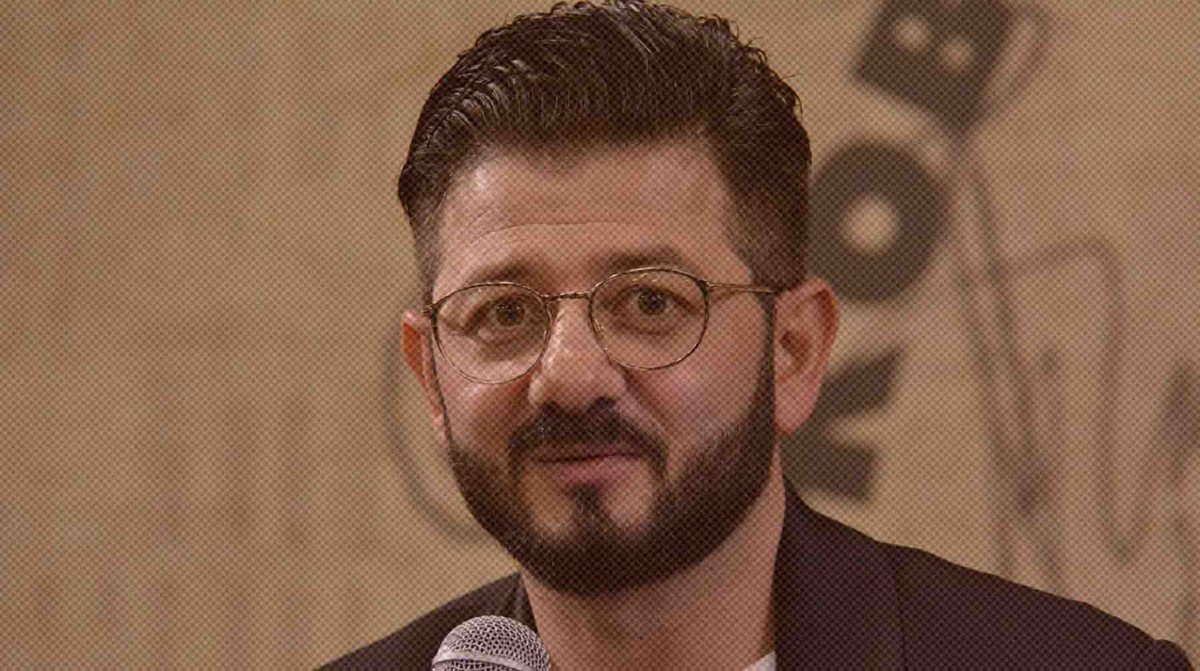    Михаил Галустян