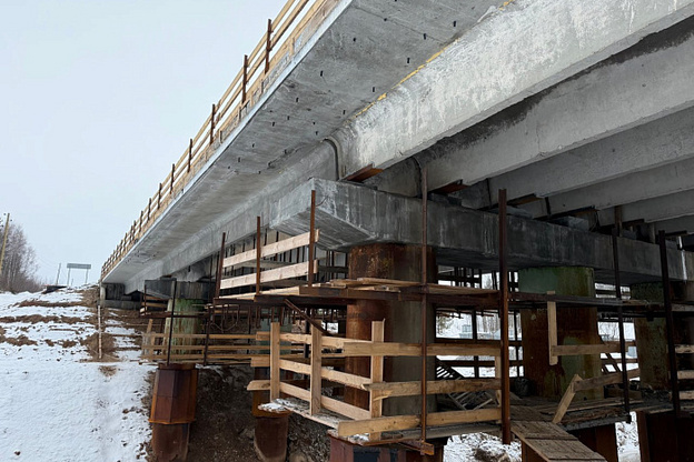    Мост через Шурминку отремонтировали на 64 %