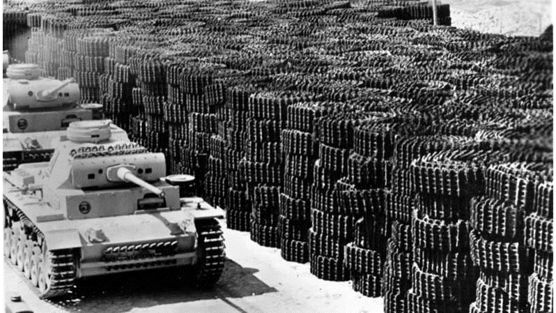 Свежая продукция немецкой военной промышленности выходит из цехов. https://nuremberg.media/