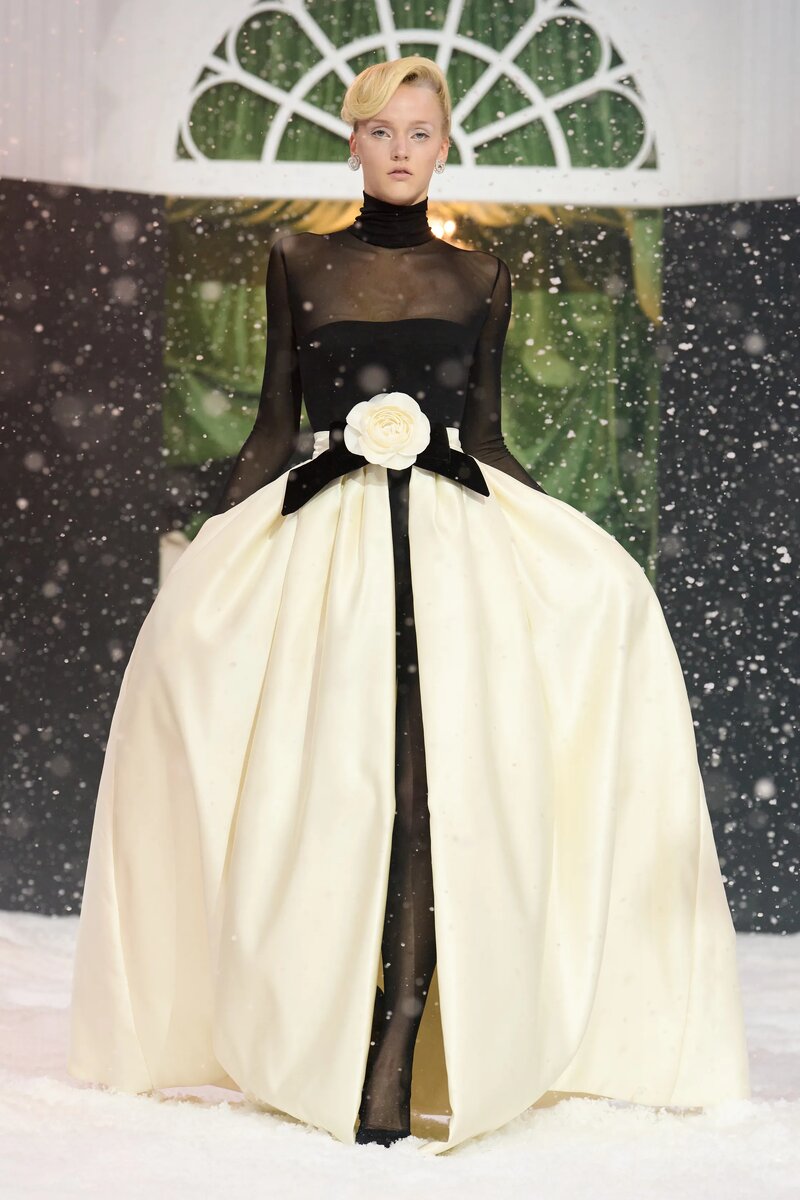 Richard Quinn Fall 2025 Ready-To-Wear