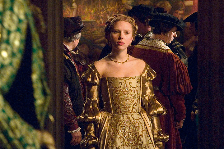 Кадр из фильма "Еще одна из рода Болейн" 2008 года; Мэри (С. Йоханссон)