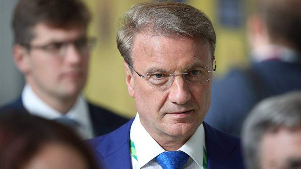 Сбер предложил наказывать должников за оскорбление коллекторов