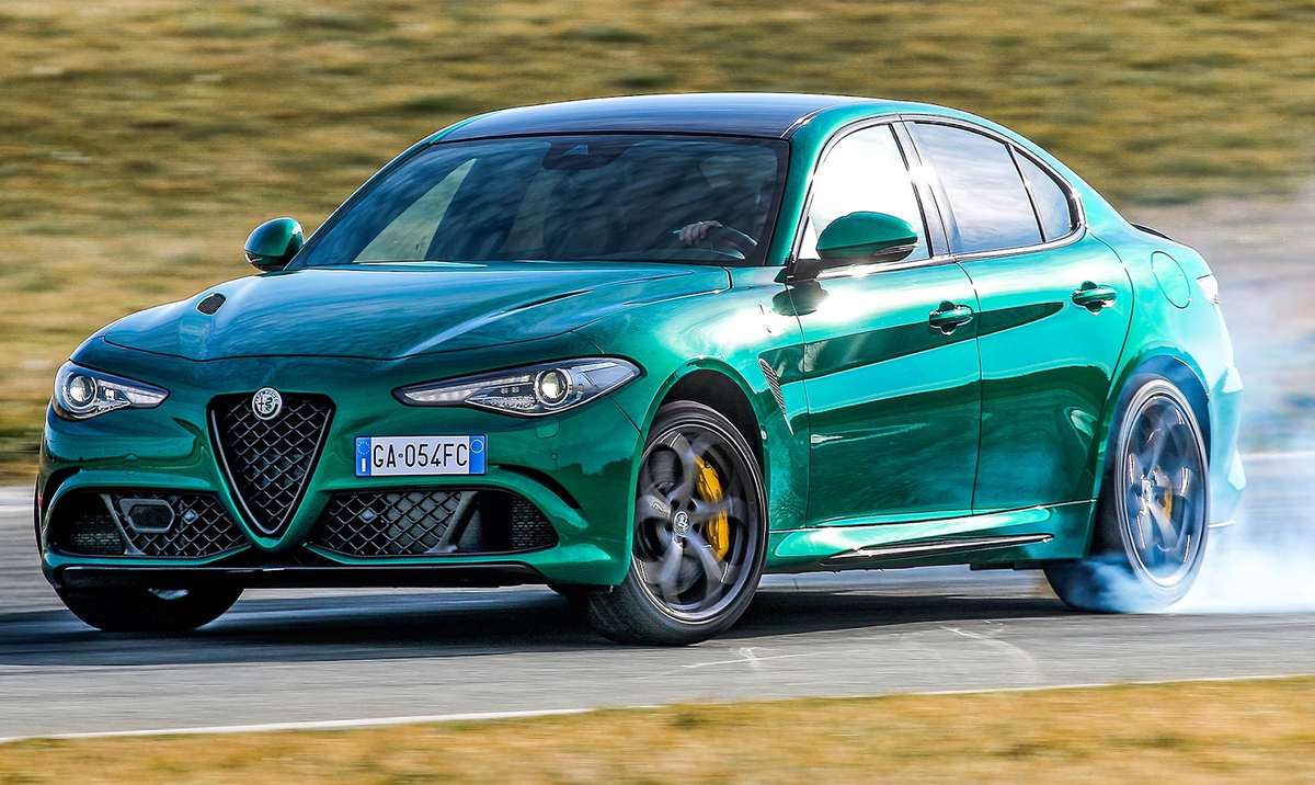 Alfa Romeo Quadrifoglio