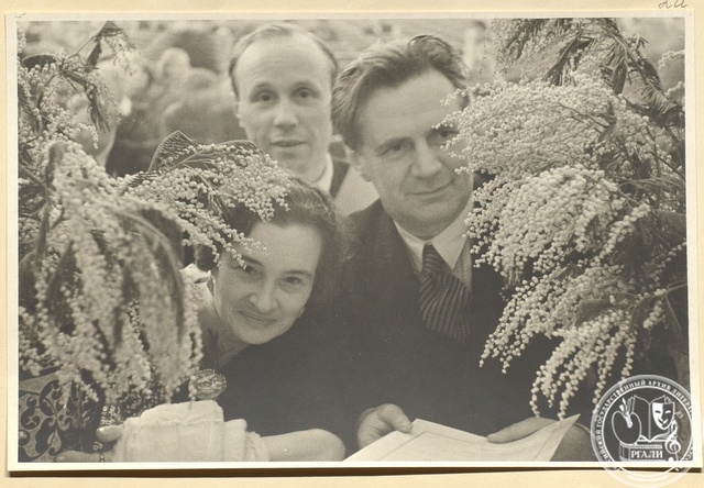 Фотография вечера, посвященного 10-летию ЦДРИ. 29 февраля 1940 г. РГАЛИ. Ф. 2932. Оп. 3.