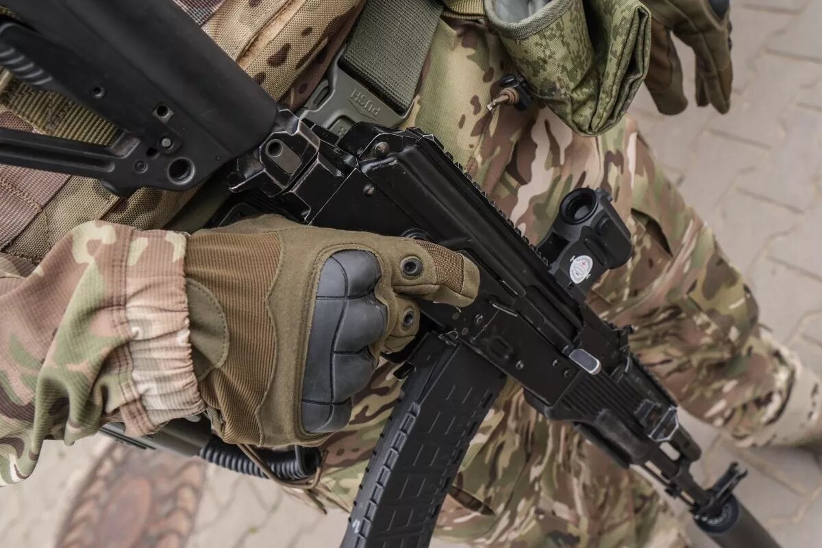 Без уроженца Усть-Лабинска полковника Лютого автомат Калашникова мог бы и не появиться на свет.
Фото: Михаил Ступин