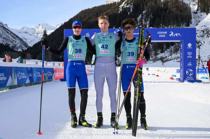 Якопо Фантон, Савелий Анисимов, Энрико Буччи (фото: triathlon.org)