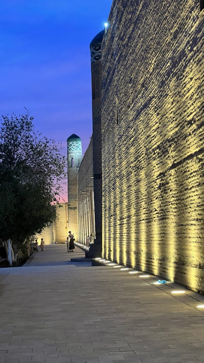 Вечерние улочки Ичан-Кала - старого города Хивы