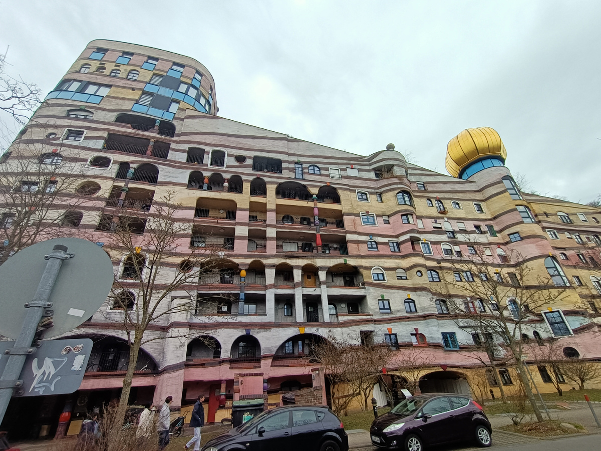 Дом Хундертвассер.Дармштадт. Германия. Фото автора 