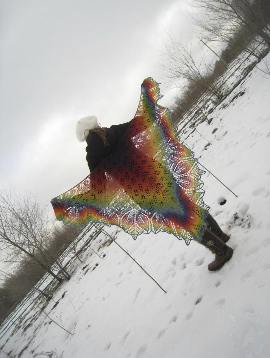 Можно закутаться и греться….