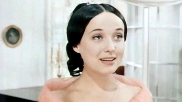 Ирина Печерникова в фильме "Первая любовь", 1968 г.