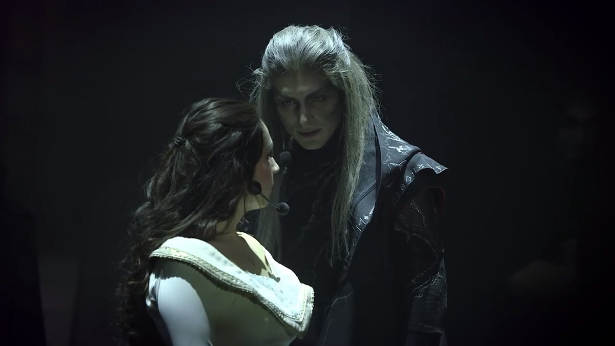 Кадр из официальной записи фильма-спектакля «Последнее Испытание», которая есть в свободном доступе.