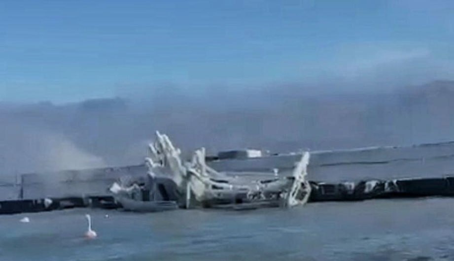 Авария танкеров в черном море фото Научно-исследовательское судно затонуло в Чёрном море около Новороссийска. Никто