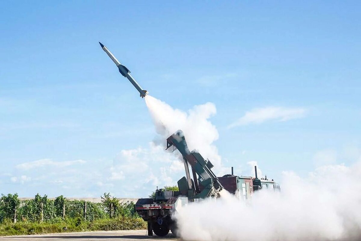 Индийская армия укрепляет свою противовоздушную оборону с помощью трех ракетных систем нового поколения. Фото: Министерство обороны Индии